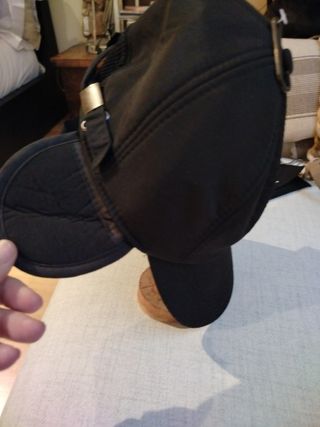 Gorra de invierno negra, tejido impermeable