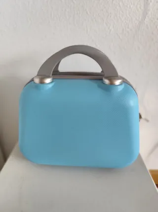 Neceser rígido azul