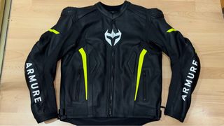 A ESTRENAR CHAQUETA MOTO ARMURE