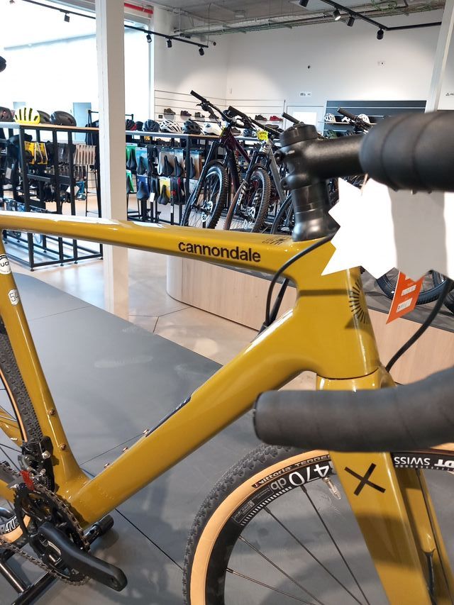 Cannondale SuperSix EVO SE2 54