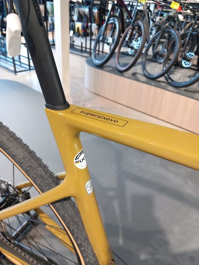 Cannondale SuperSix EVO SE2 54