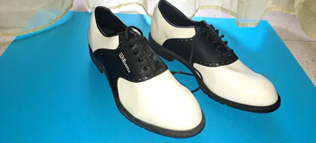 Zapatos de golf Wilson blancos y negros