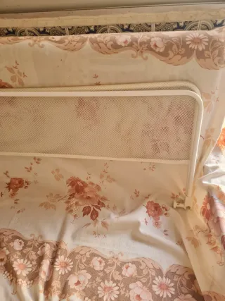 Barra de seguridad para cama