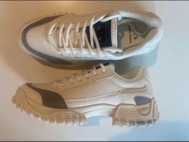 Zapatillas Armani Exchange Blancas y Grises