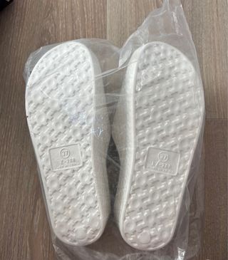 Zuecos medicinales sin estrenar