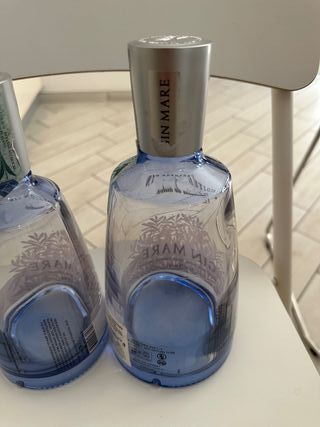 Lotto 2 bottiglie vuote Gin Mare 1L + 700ml