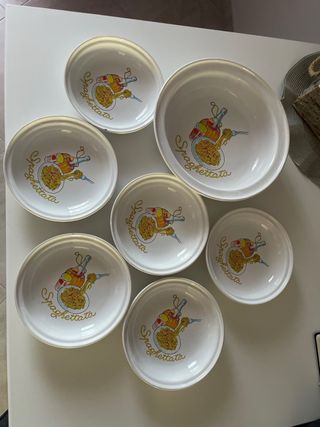 Set 6 ciotole Spaghettata più una zuppiera.