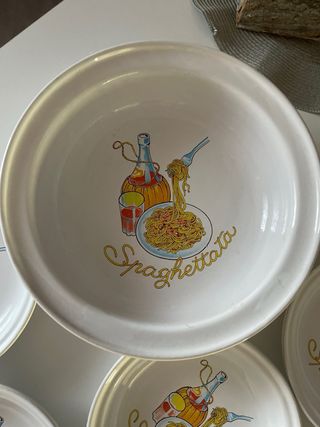 Set 6 ciotole Spaghettata più una zuppiera.
