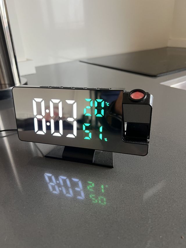 Reloj Despertador Digital LED Proyector de Techo