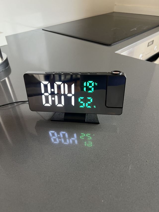 Reloj Despertador Digital LED Proyector de Techo