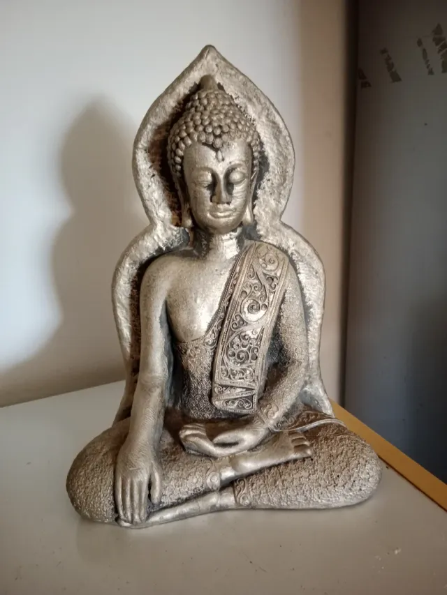 Figura Buda Sentado Plata