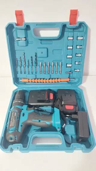 Taladro Atornillador a Batería 28v con Accesorios