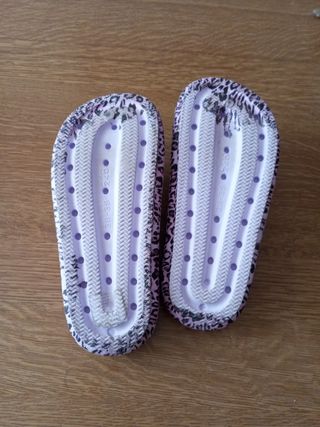 Infradito rosa con stampa leopardata