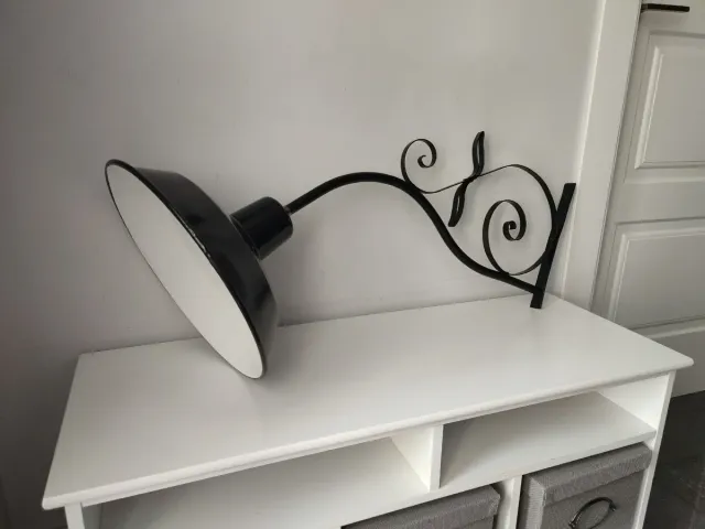 Farol antiguo de exterior esmaltada