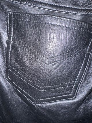 Pantalón de Piel Negro Talla 42
