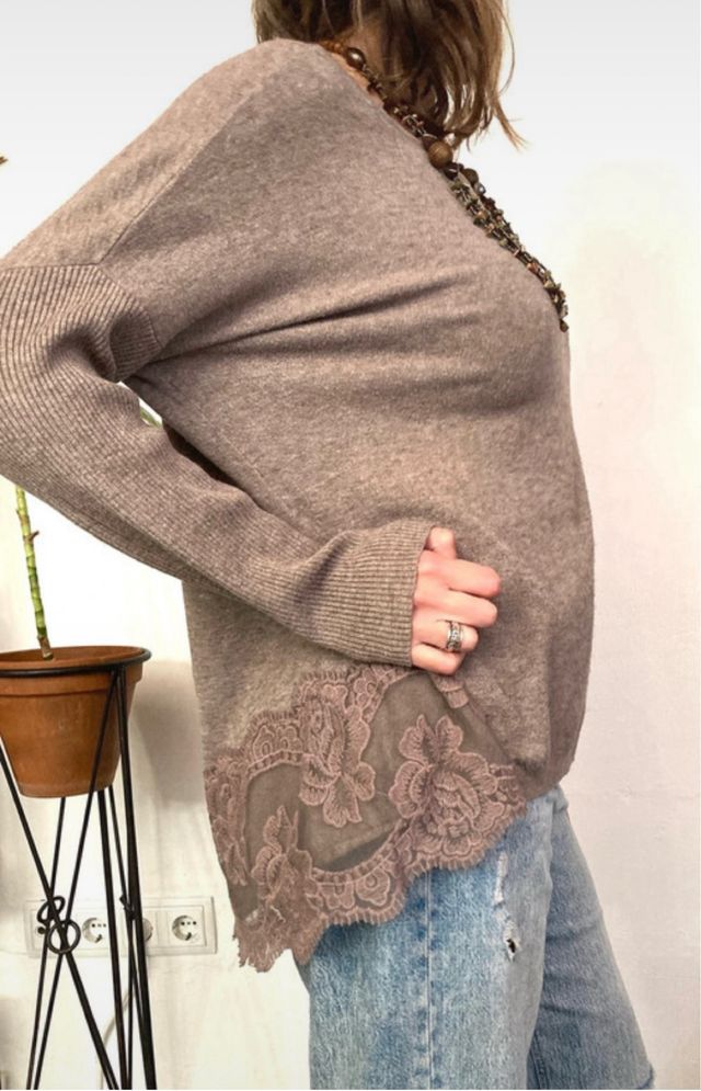 Jersey manga larga con encaje