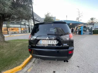 Mitsubishi Outlander 2008