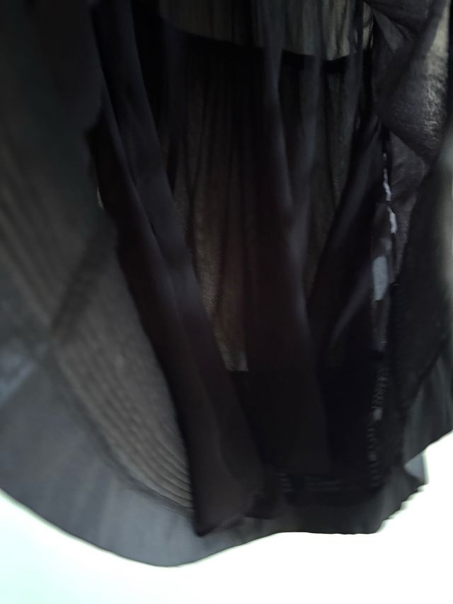 Vestido negro Zara manga larga