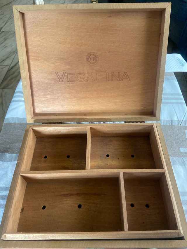 Humidificador para puros Vegafina