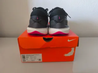 Zapatillas Nike Zoom Vomero Running Mujer