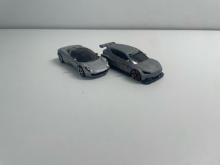 Auto Hot Wheels 2 Silver. Prezzo variabile