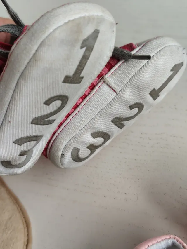 Set di stivali e scarpe per bambini