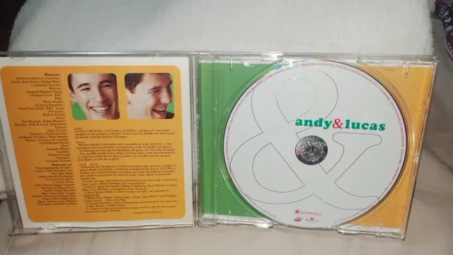CD Andy & Lucas Firmado