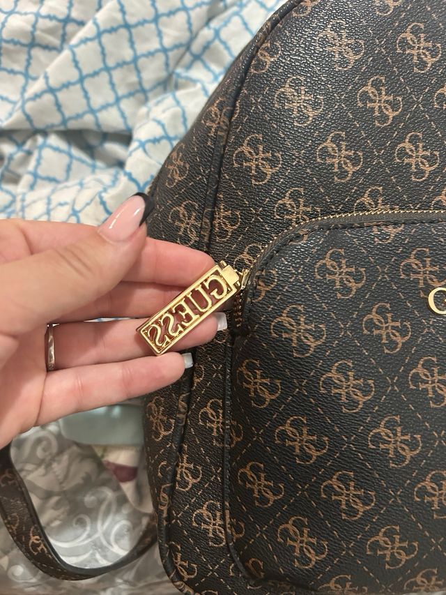 Mochila Guess Marrón Grande