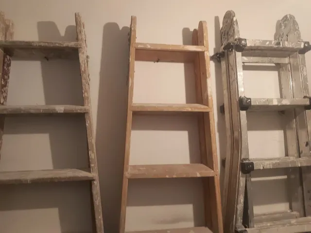 Escaleras de madera y aluminio