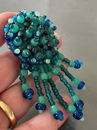 Spilla artigianale vintage perline blu e verdi