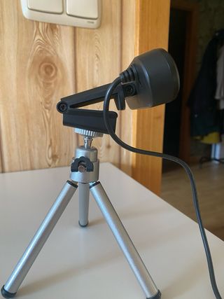 Webcam Trust Negra y Plateada