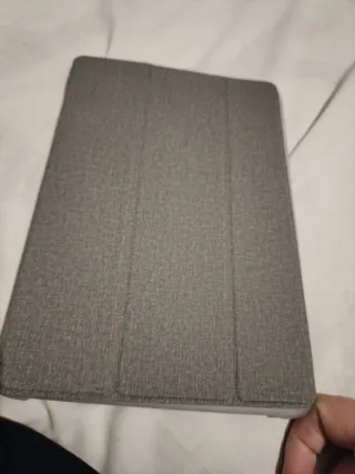 Tablet  con Funda Gris