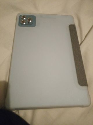 Tablet  con Funda Gris