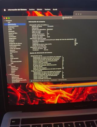 MacBook Pro 13 2020 Intel i5 16GB RAM