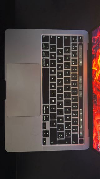 MacBook Pro 13 2020 Intel i5 16GB RAM