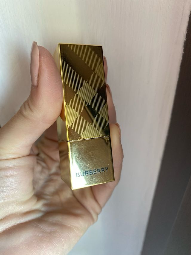 Rossetto Burberry Kisses Oxblood No.97