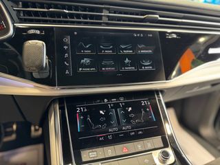 Audi Q8 55 TFSIe Quattro S Line  Plus  380 cv