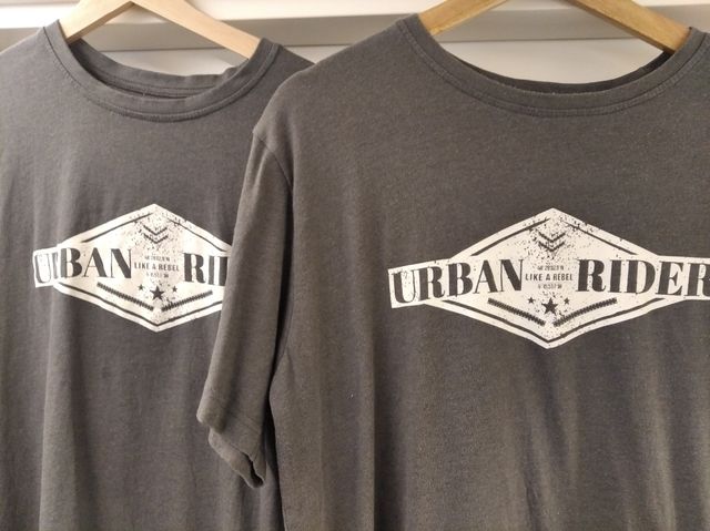 2 T-Shirts Urban Rider Tamanho M Cinza como novas.