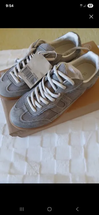 2 Pares Zapatillas Deportivas Grises Talla 37