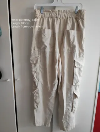 Pantalones cargo Stradivarius talla L