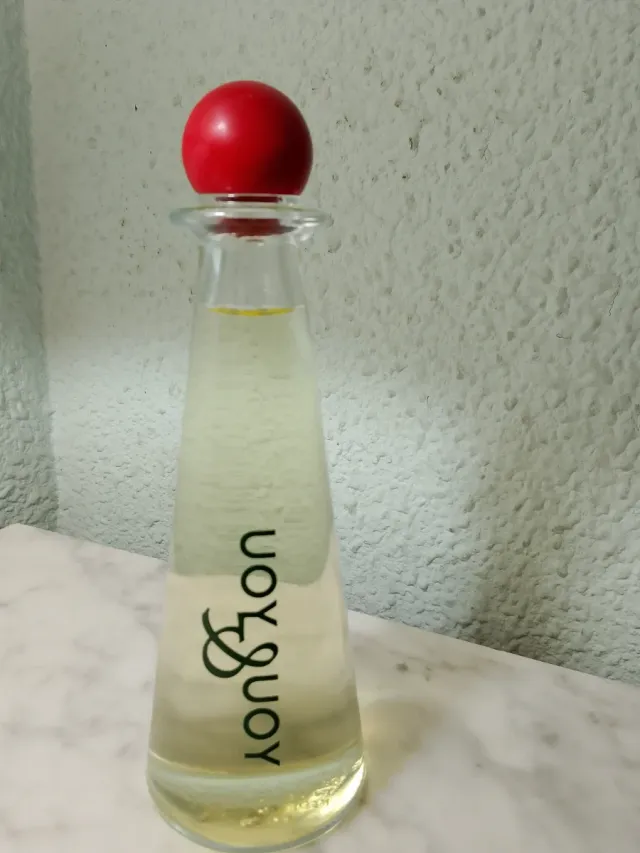 Tarro de colonia Uoy & Uoy