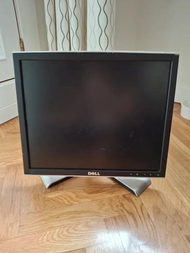 Monitor Dell PC Negro/Plateado 17 pulgadas
