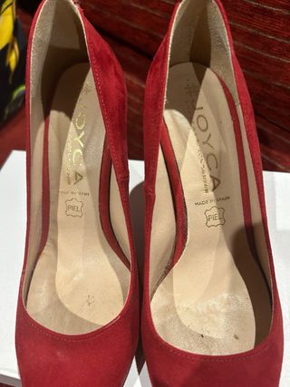 Zapatos de tacón piel rojos