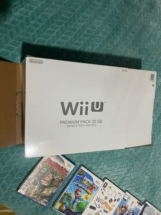 Nintendo Wii U Premium Pack 32GB