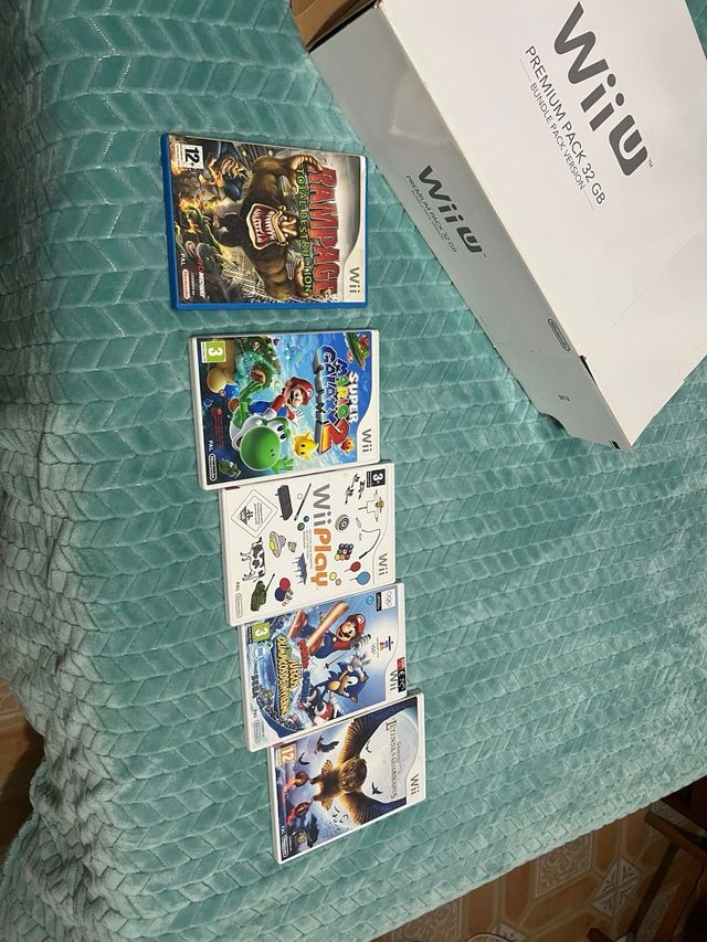 Nintendo Wii U Premium Pack 32GB