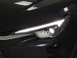 Lexus LBX 1.5 136cv HEV Elegant+ Black