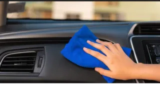 Se limpian coches .
Para más info hablar al privad