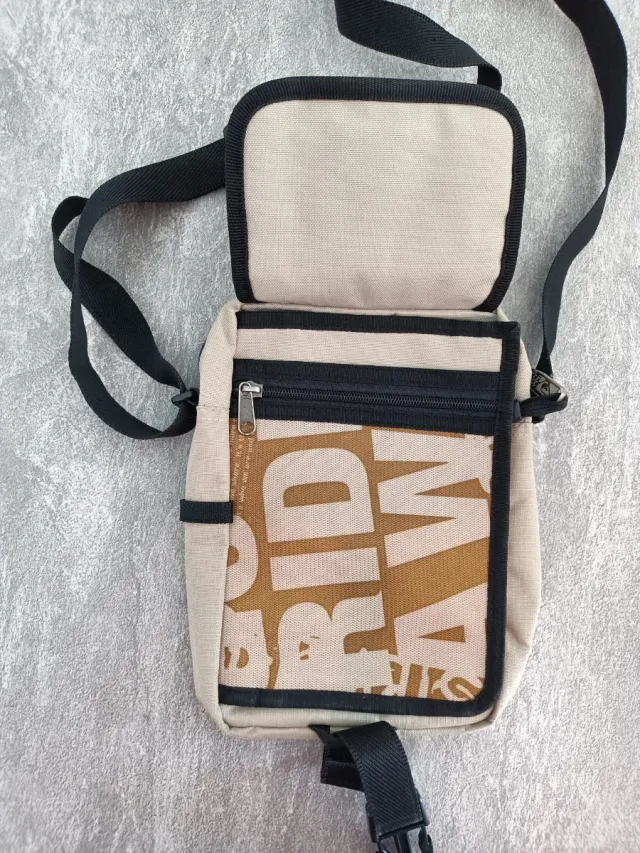 Bolso bandolera hombre beige y marrón