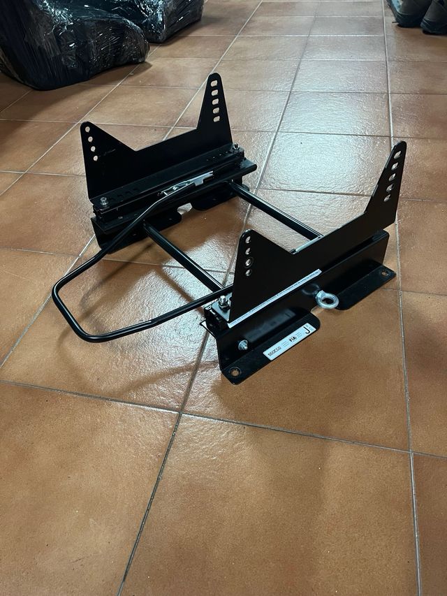 Bases Sparco para Renault Clio Rs