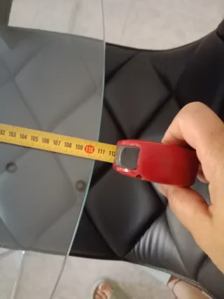 Tavolo da Pranzo Rotondo in Cristallo con Base in Acciaio Inox